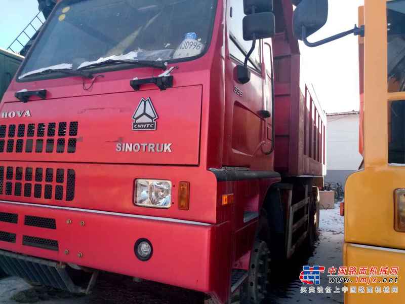 山西出售转让二手2013年中国重汽浩瀚重卡ZZ3255N3846D1自卸车