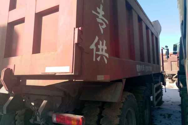 山西出售转让二手2013年中国重汽浩瀚重卡ZZ3255N3846D1自卸车