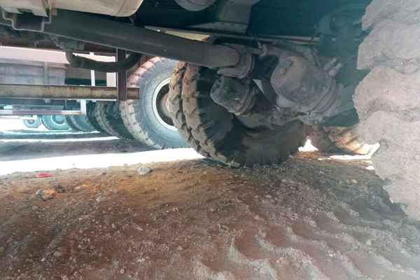 山西出售转让二手2013年中国重汽浩瀚重卡ZZ3255N3846D1自卸车