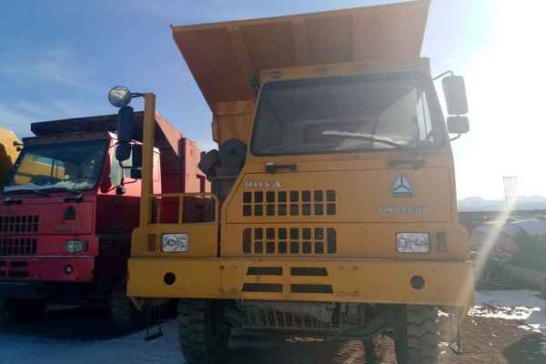 山西出售转让二手2013年中国重汽浩瀚重卡ZZ3255N3846D1自卸车
