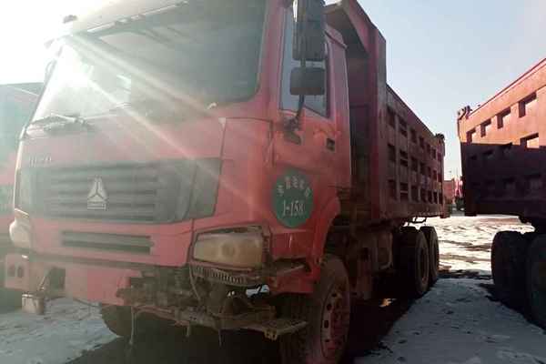 山西出售转让二手2014年中国重汽豪沃ZZ3257M2941自卸车