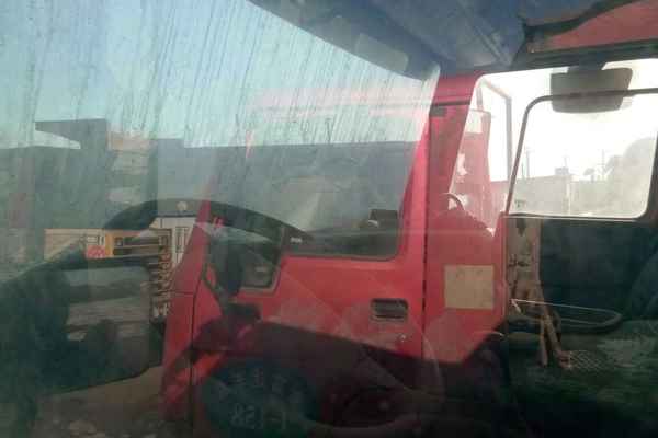 山西出售转让二手2014年中国重汽豪沃ZZ3257M2941自卸车