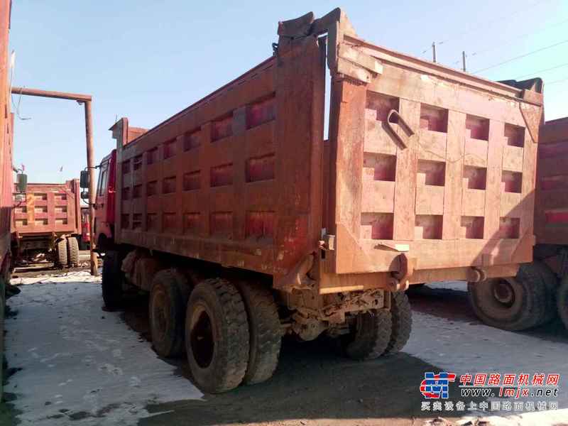 山西出售转让二手2014年中国重汽豪沃ZZ3257M2941自卸车