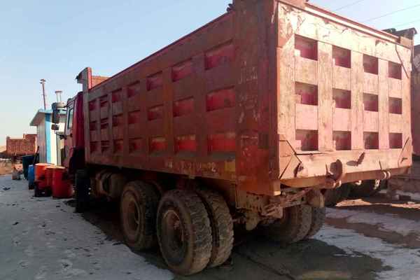 山西出售转让二手2014年中国重汽豪沃ZZ3257M2941自卸车
