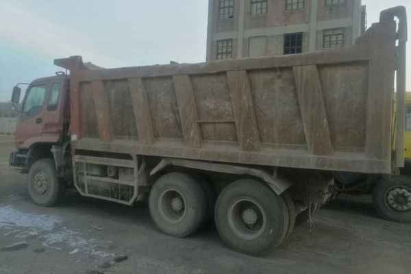 山西出售转让二手2009年红岩CQ3254STG384自卸车