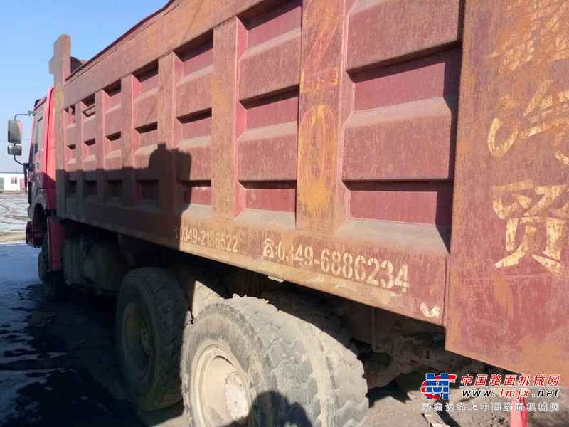 山西出售转让二手2014年中国重汽豪沃ZZ3257M2941自卸车
