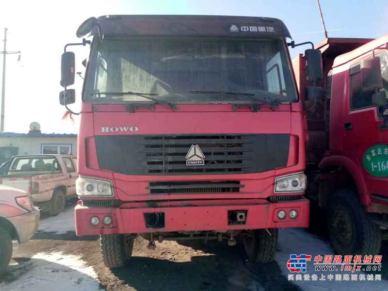 山西出售转让二手2014年中国重汽豪沃ZZ3257M2941自卸车