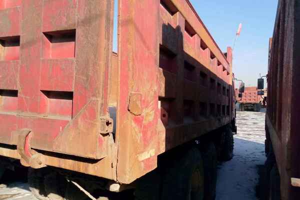 山西出售转让二手2014年中国重汽豪沃ZZ3257M2941自卸车