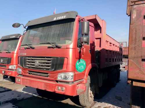 山西出售转让二手2014年中国重汽豪沃ZZ3257M2941自卸车