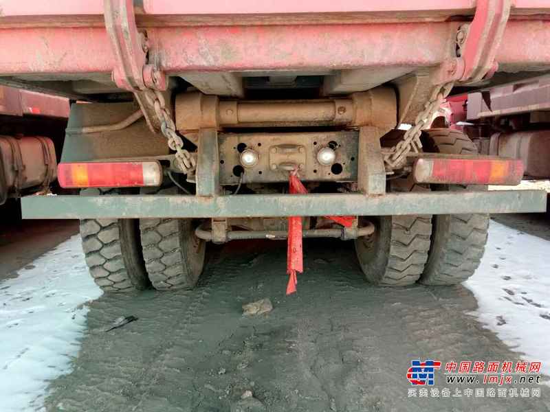 山西出售转让二手2014年中国重汽豪沃ZZ3257M2941自卸车
