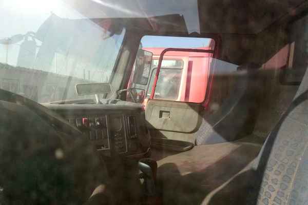 山西出售转让二手2014年中国重汽豪沃ZZ3257M2941自卸车