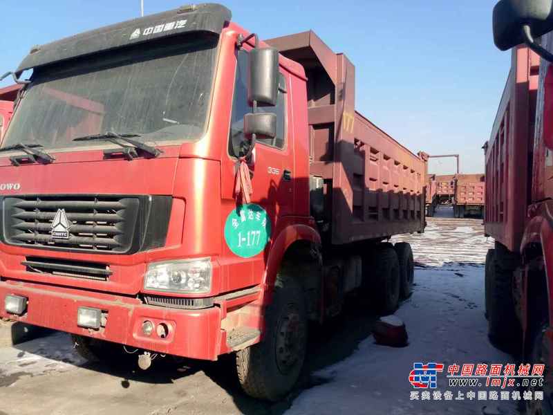 山西出售转让二手2014年中国重汽豪沃ZZ3257M2941自卸车
