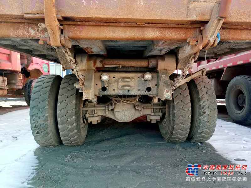 山西出售转让二手2014年中国重汽豪沃ZZ3257M2941自卸车
