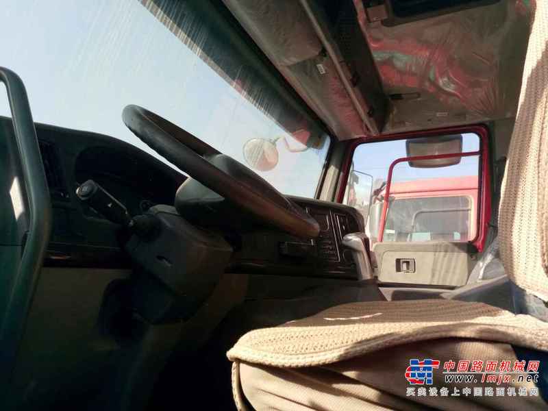山西出售转让二手2014年中国重汽豪沃ZZ3257M2941自卸车