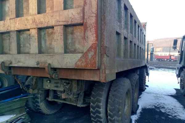 山西出售转让二手2012年中国重汽浩瀚重卡ZZ3255N3846D1自卸车