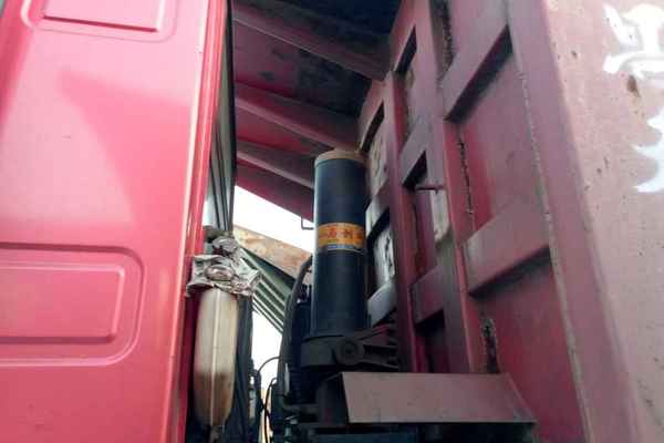山西出售转让二手2012年中国重汽浩瀚重卡ZZ3255N3846D1自卸车