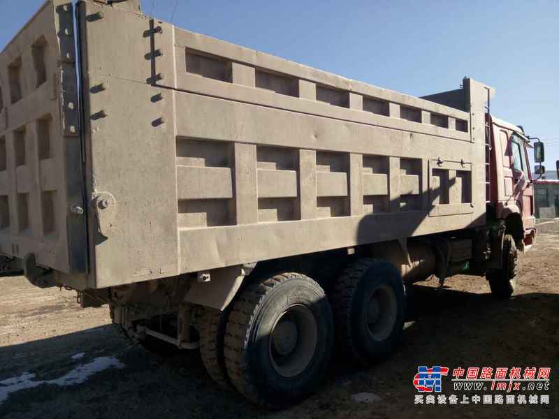 山西出售转让二手2011年中国重汽豪沃ZZ3257N3847D1N7WA自卸车