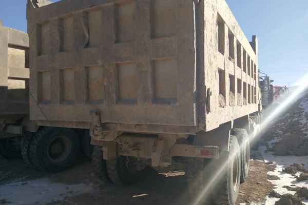 山西出售转让二手2009年红岩CQ3254HMG384A自卸车