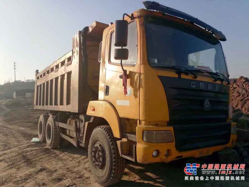 山西出售转让二手2010年中国重汽豪运ZZ5255GJBN3845C自卸车