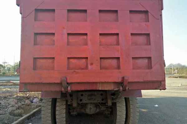 贵州出售转让二手2010年中国重汽豪泺ZZ3327N3847D自卸车
