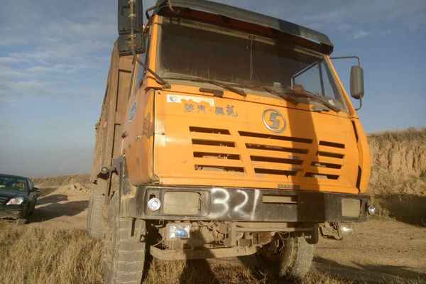 山西出售转让二手2011年陕汽奥龙SX3255UN384自卸车