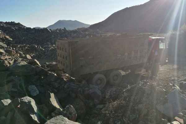 山西出售转让二手2011年中国重汽豪泺ZZ3257N3847C自卸车