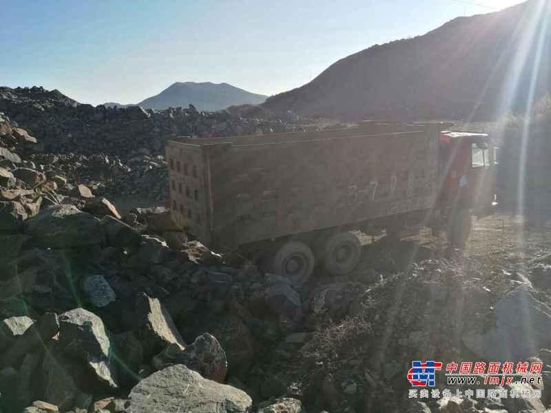 山西出售转让二手2011年中国重汽豪泺ZZ3257N3847C自卸车