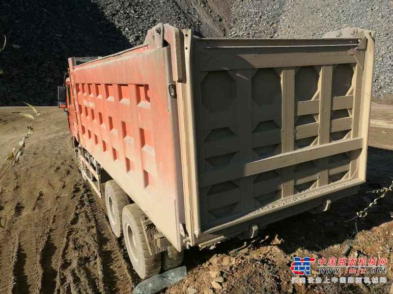 山西出售转让二手2013年陕汽德龙SX5634ZPT384自卸车