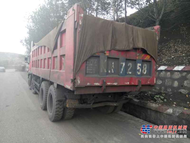山西出售转让二手2012年解放捍威CA3253P7K2T1自卸车