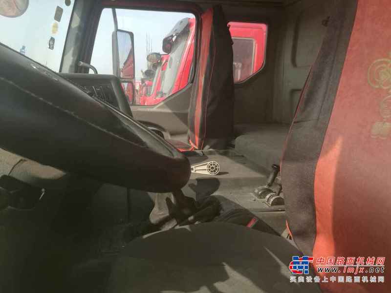 山西出售转让二手2013年东风柳汽乘龙LZ3310PEF自卸车