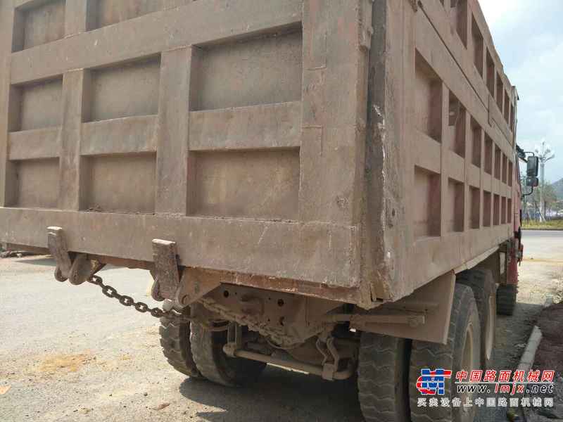 贵州出售转让二手2010年陕汽德龙SX3255DN3841自卸车
