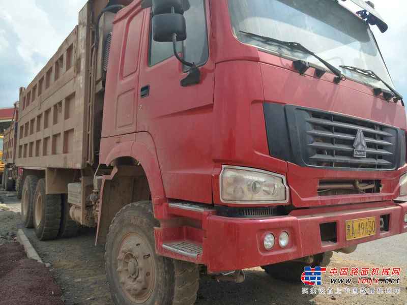 贵州出售转让二手2012年中国重汽豪泺ZZ3257N3847C自卸车