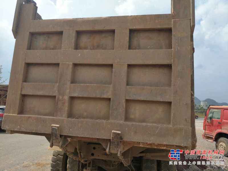 贵州出售转让二手2012年中国重汽豪泺ZZ3257N3847C自卸车