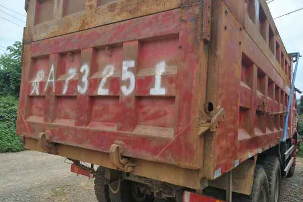 贵州出售转让二手2011年中国重汽豪泺ZZ3257N3648B自卸车