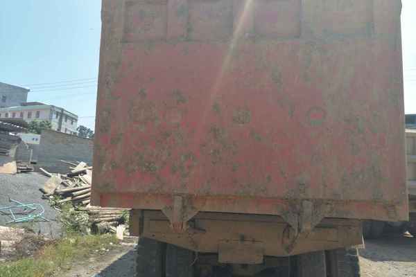 贵州出售转让二手2009年中国重汽豪沃ZZ3257N3847D1自卸车