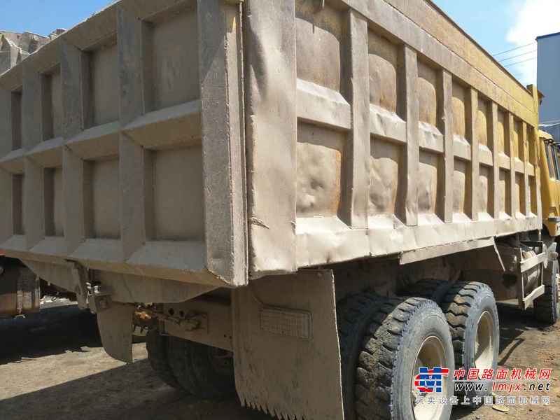 贵州出售转让二手2013年红岩CQ3254SMG324自卸车