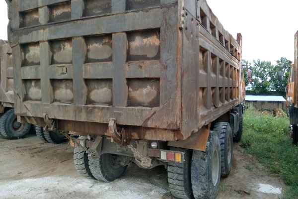 山西出售转让二手2010年陕汽奥龙SX3255UN384自卸车