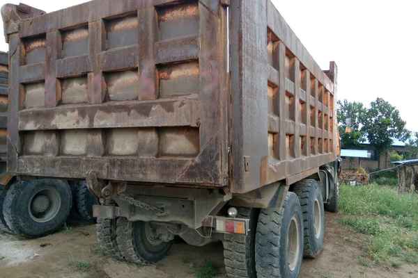 山西出售转让二手2010年陕汽奥龙SX3255UN384自卸车