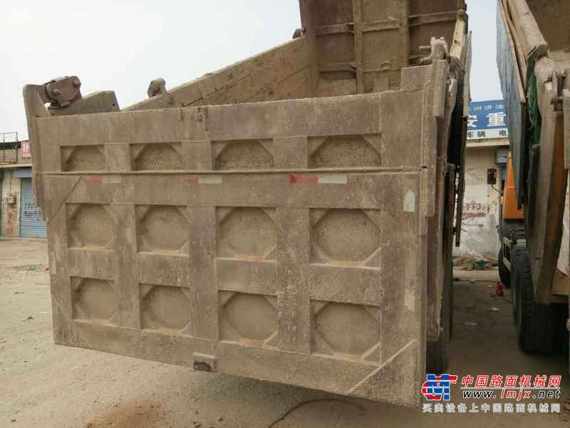 山西出售转让二手2011年中国重汽金王子ZZ3251N4641C1自卸车