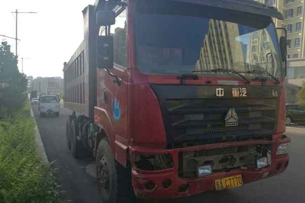 山西出售转让二手2011年中国重汽浩瀚重卡ZZ3255N3846D1自卸车