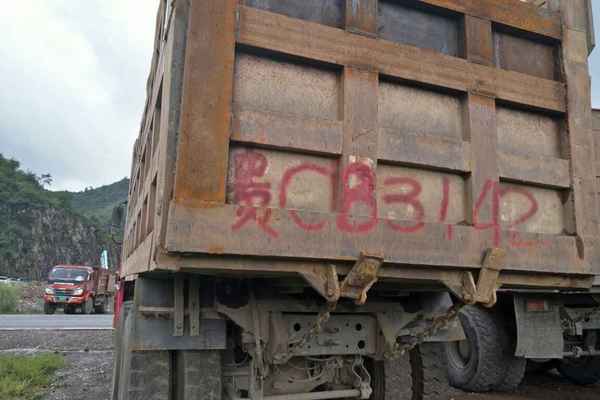 贵州出售转让二手2011年中国重汽豪泺ZZ3257N3847A自卸车