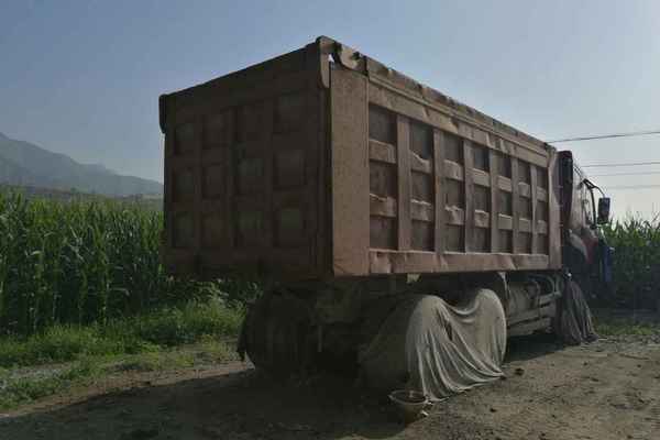 山西出售转让二手2010年东风DFL3251A1自卸车