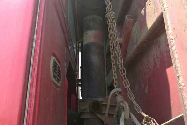 山西出售转让二手2011年中国重汽豪沃ZZ3257M2941自卸车