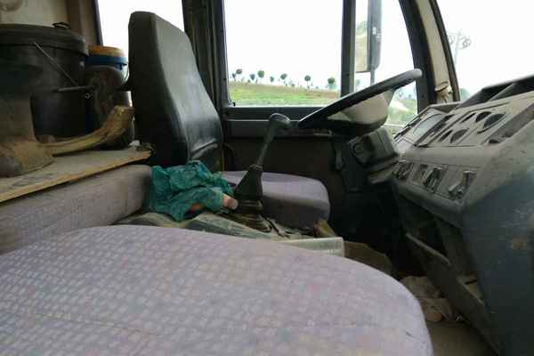 陕西出售转让二手2009年中国重汽金王子ZZ3311N4661C1自卸车