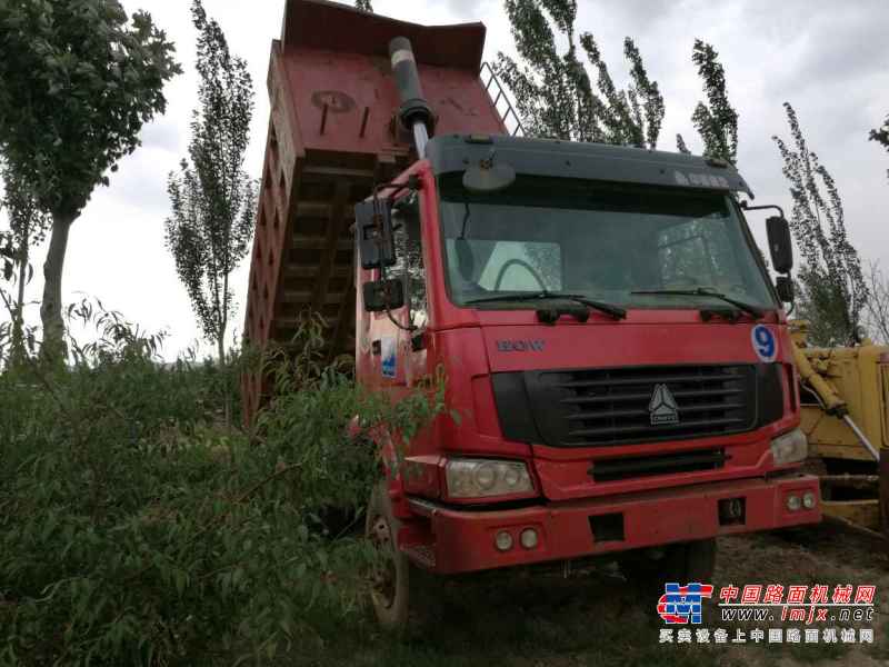山西出售转让二手2009年中国重汽豪沃ZZ5437N466741自卸车
