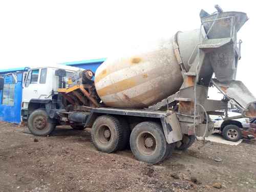 黑龙江出售转让二手2008年东风DLF3250A1搅拌运输车