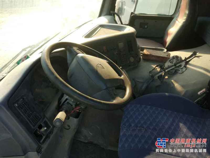 陕西出售转让二手2008年中国重汽ZZ1257N4048W搅拌运输车