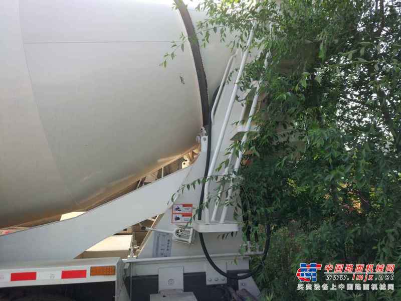 陕西出售转让二手2016年北奔ND1252B41J搅拌运输车