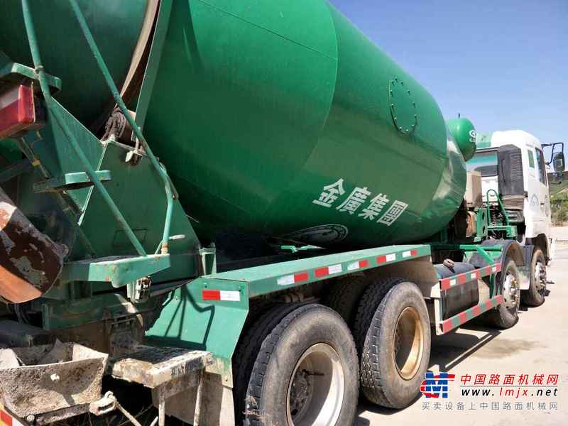 辽宁出售转让二手2010年华菱LZ5N2DE538A0D1758搅拌运输车