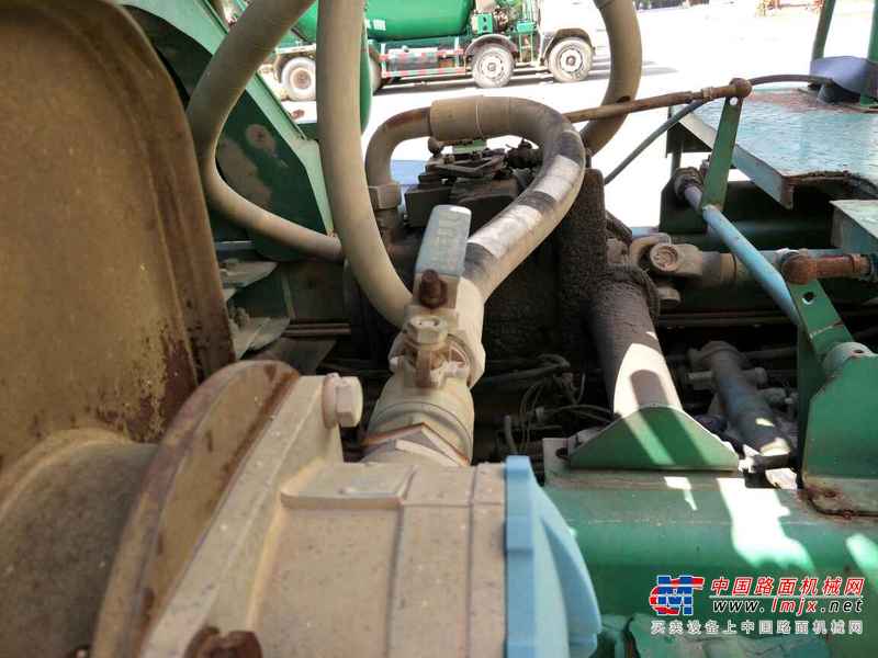 辽宁出售转让二手2010年华菱LZ5N2DE538A0D1758搅拌运输车